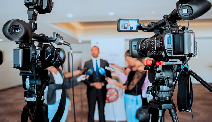 Never Lie to the Media: The Fastest Way to Lose Trust and Control